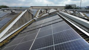 Why Smart Businesses Invest in Commercial Solar Systems